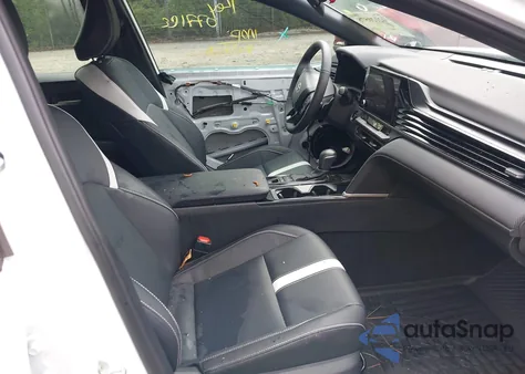 2025 Toyota Camry Se z USA, uszkodzony, nr VIN 4T1DAACK6SU545886